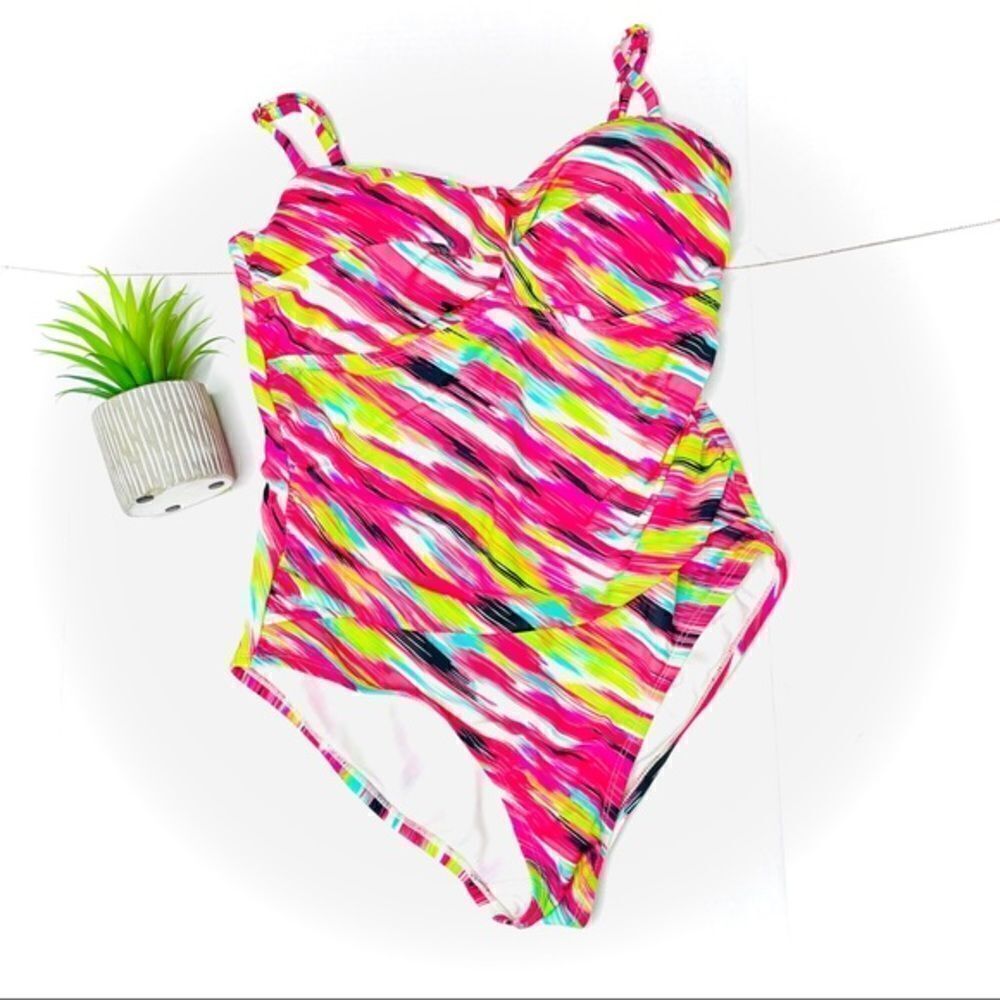𝅺catalina Women’s Colorful Pattern One PC Swimsuit